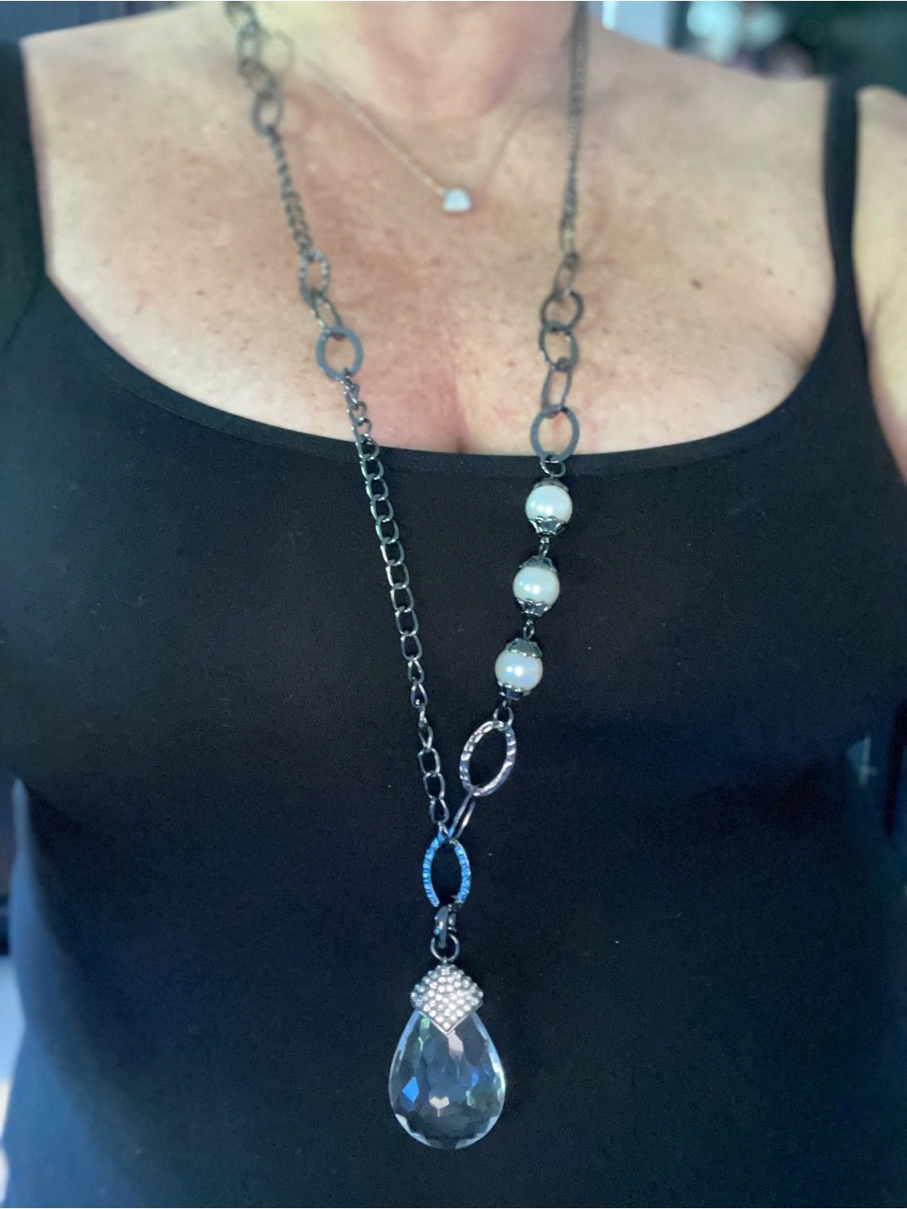 Premier Designs Crystal Teardrop Pendant Necklace with Pearl Gunmetal Chain